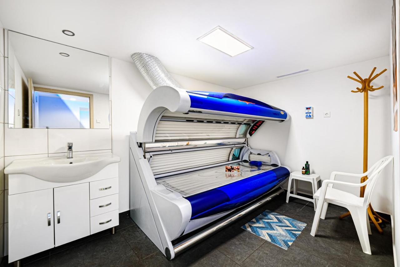 Holiday Club Apartman Hotel Hévíz Exteriör bild