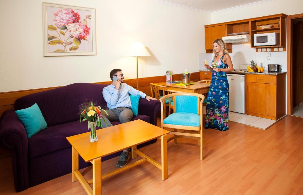 Holiday Club Apartman Hotel Hévíz Exteriör bild